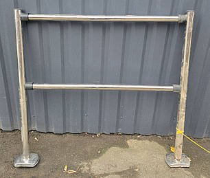 Комплект огорожі 125 см., висота 105 см., (2 стовпчики + 2 труби) Б/у