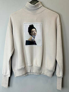 Жіночий світшот-гольф з принтом «японка» KAPTSOVA MKKS9024-4