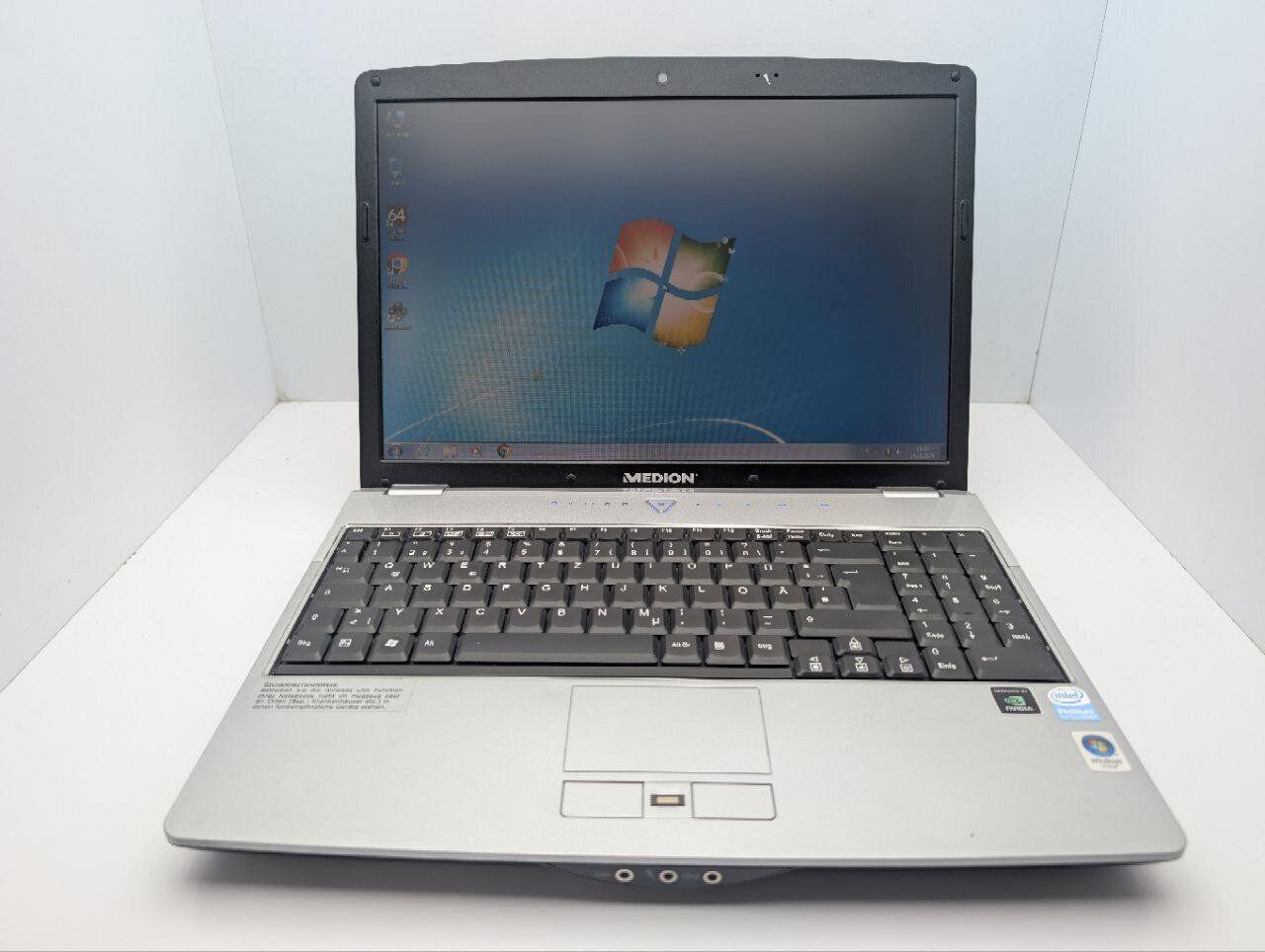 Б/в Ноутбук Medion 2180 15.4" 1366x768| Pentium T2330| 4 GB RAM| 250 GB HDD| GeForce 9300M 256MB