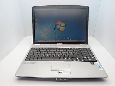 Б/в Ноутбук Medion 2180 15.4" 1366x768| Pentium T2330| 4 GB RAM| 250 GB HDD| GeForce 9300M 256MB, фото 1