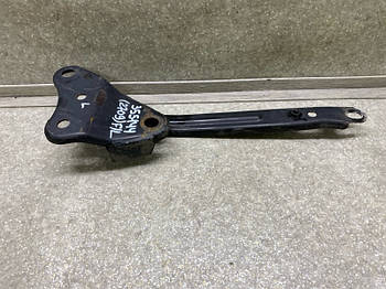 Кріплення балки підвіски SUBARU FORESTER 12-19 2.5 FB25B 2015 перед. лев. (б/у)