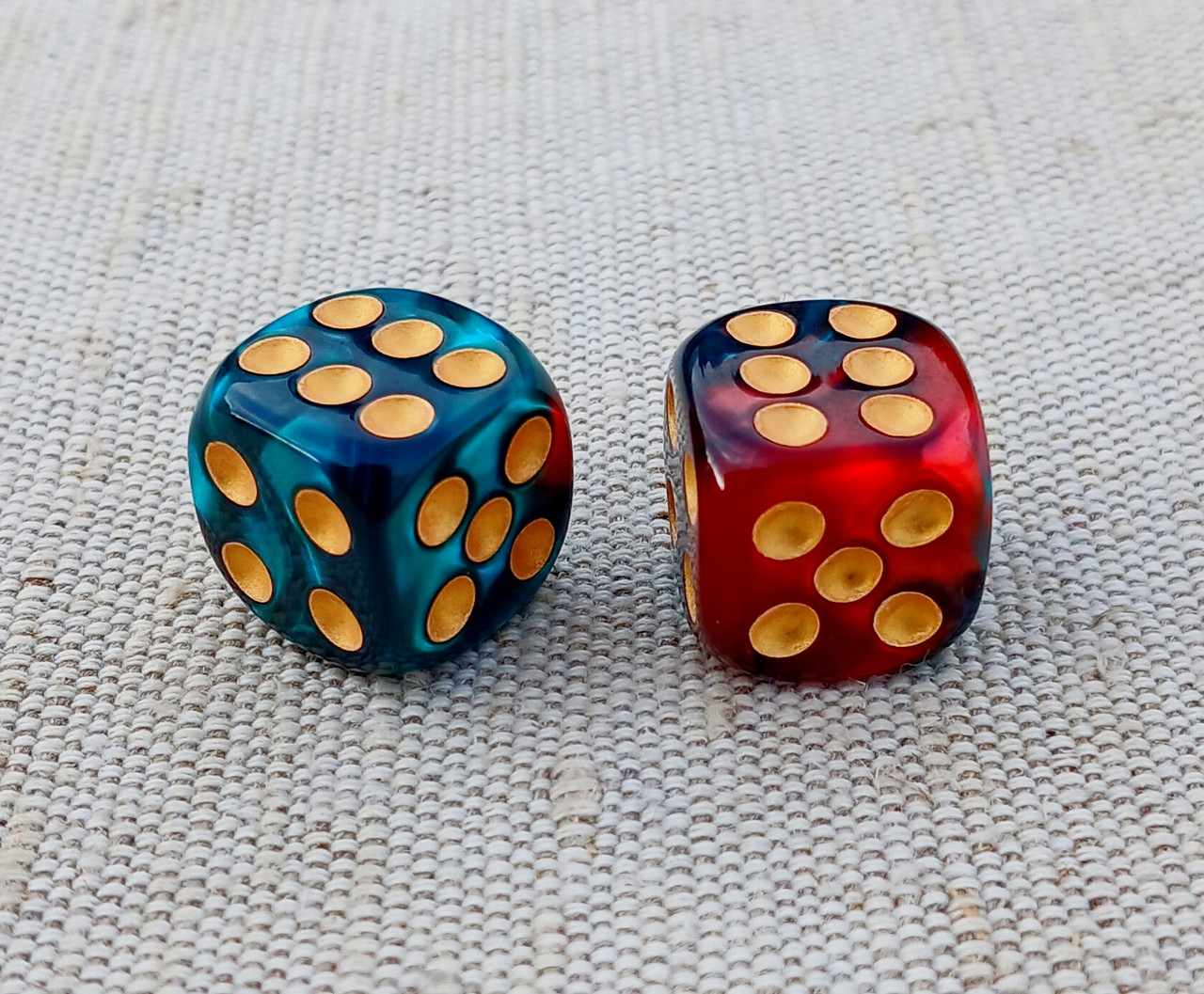 Кубики гральні для настільних ігор, d 15.2 мм.