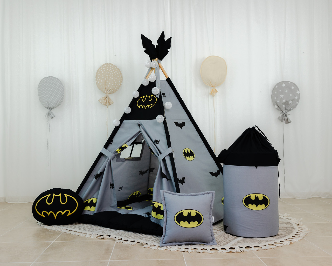 Вігвам для хлопчика сірий Бетмен супергерой з матрациком БонБон з кошиком для іграшок