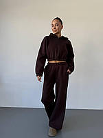 Утеплений жіночий костюм оверсайз з укороченим худі , темно-коричневого кольору