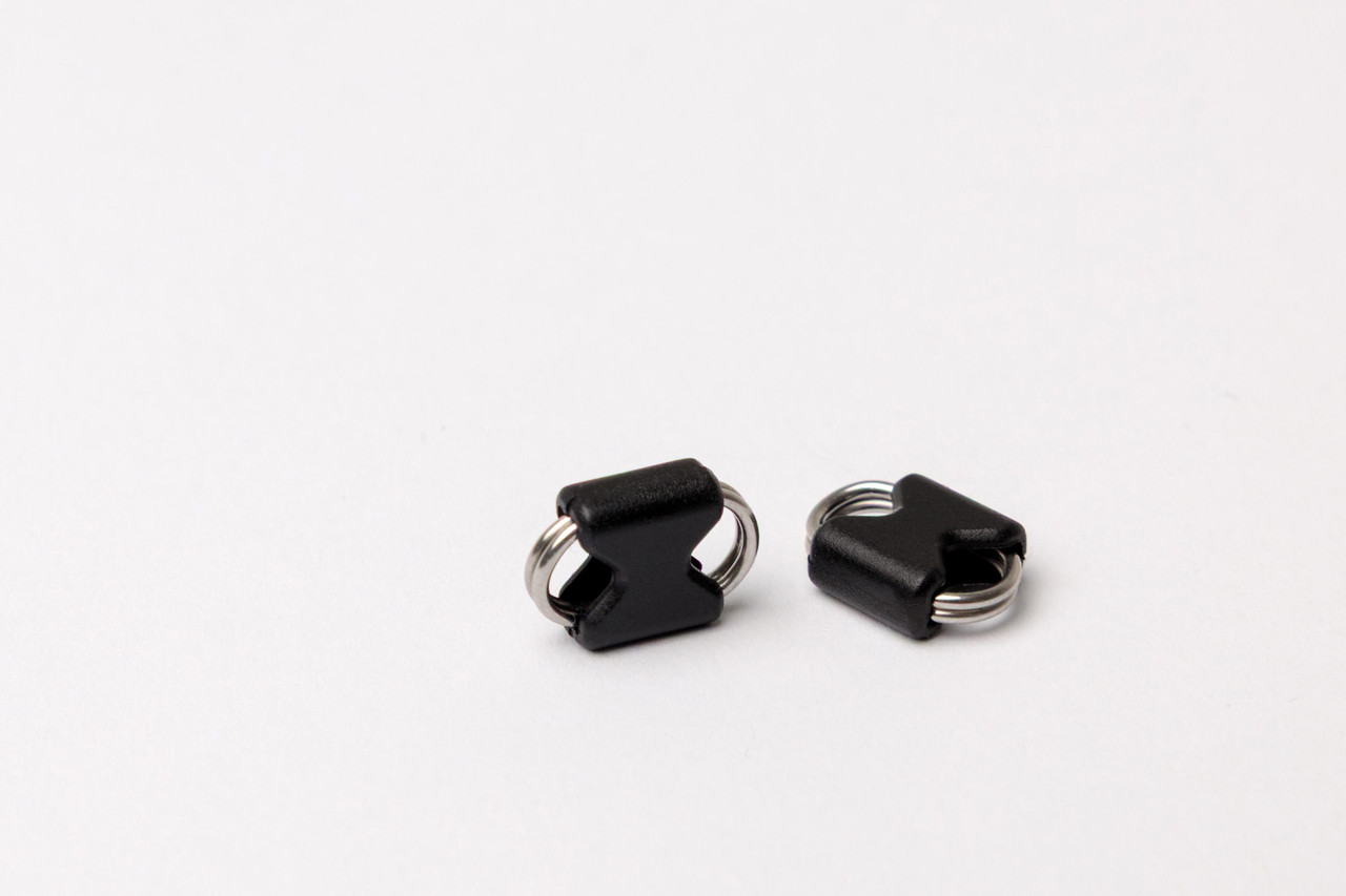 Спліт-кільце овальне Ynniwa з пластиковими вставками (Чорне)