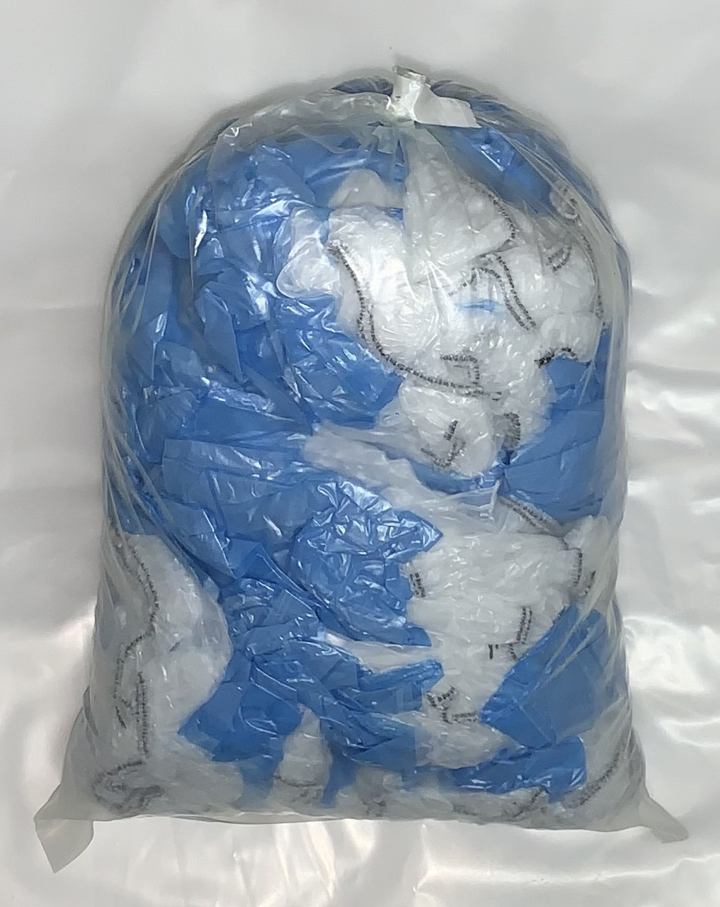 Бахіли 2.5 г/пара, сині та білі, поліетиленові, розмір 400х140 мм, щільність: 11 мкм (фасування 100 шт/ 50 пар)