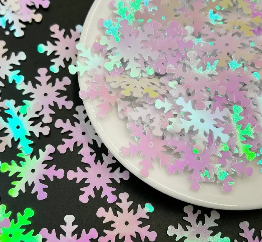 Паєтки Сніжинки, 20 мм, білі з перлинним відливом (5 гр)