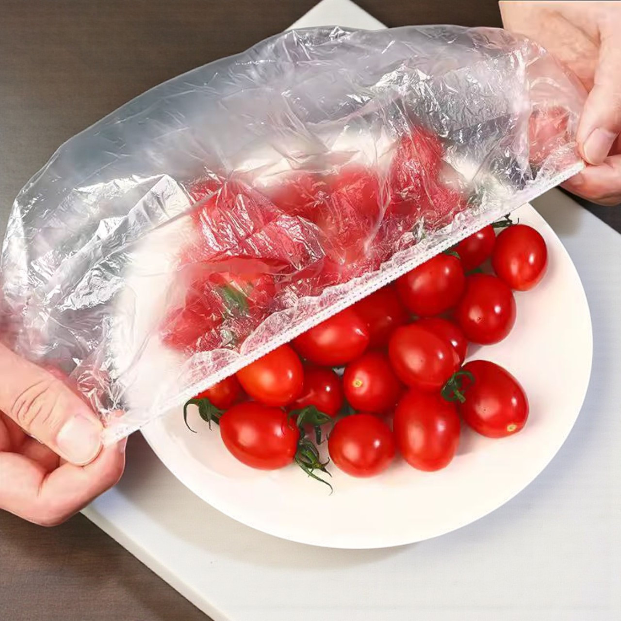 Пакети для продуктів на гумці на тарілки прозорі 100шт, кришки-чохли на ємності для зберігання продуктів, фото 1