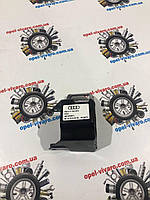 Захисна кришка компресора кондиціонера Audi e-tron 4KE260087L 2019- (Ауді е-трон)