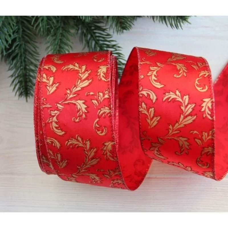 Стрічка новорічна 6,3 см "Завитки на атласі No 5", золото на червоному 21 метр