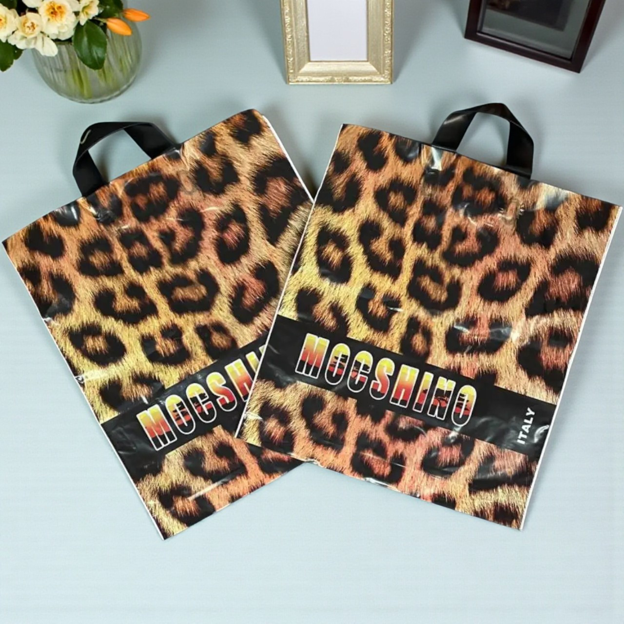 Пакет-петля 37x42 см 25 шт пакети з петлевою ручкою поліетиленові, кольорові пакети петля, фото 1