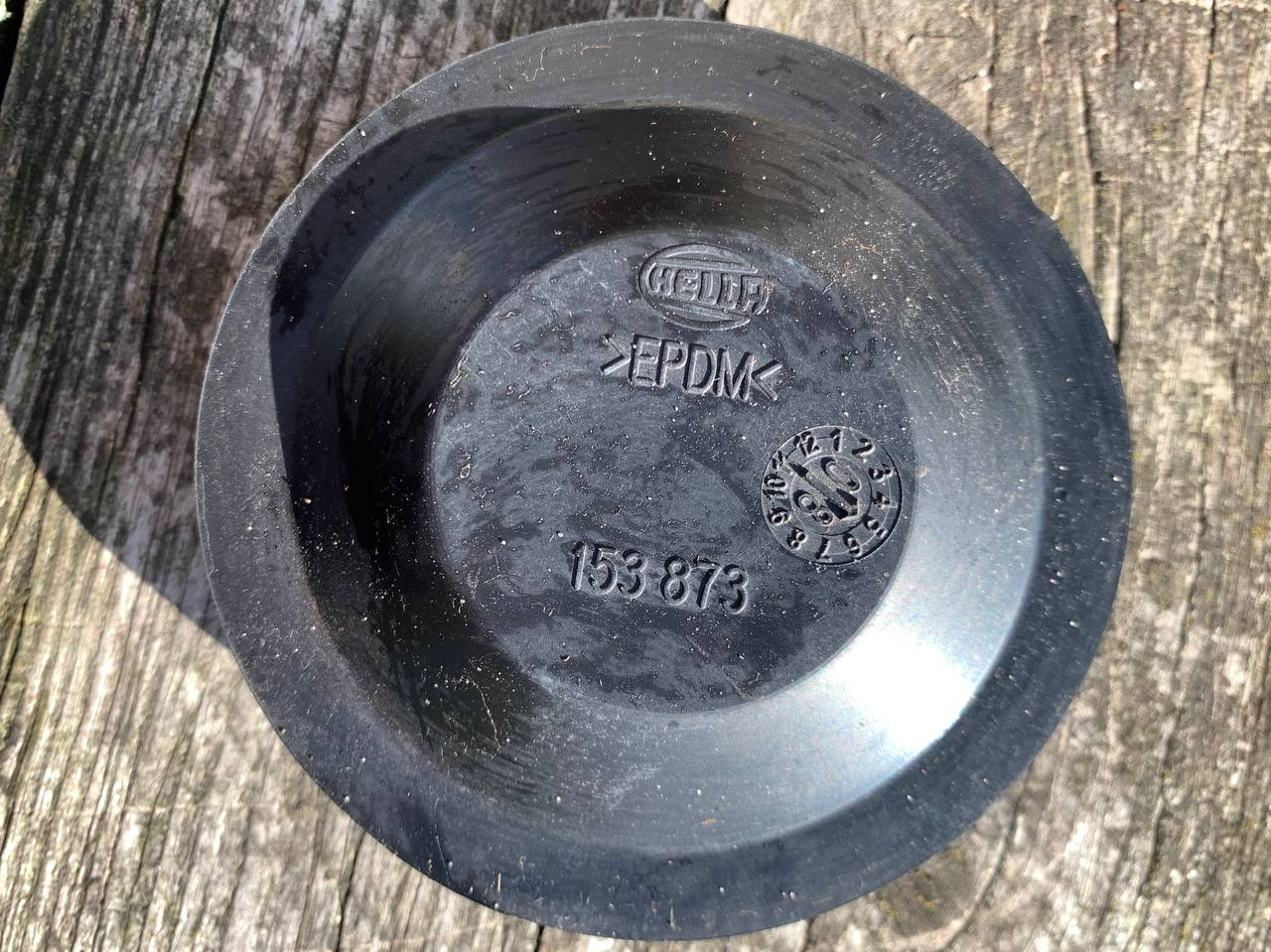 Заглушка фари задньої правої/лівої Volkswagen Touran/Tiguan Skoda Octavia, Renault Scenic VAG 15566500 оригінал б/у