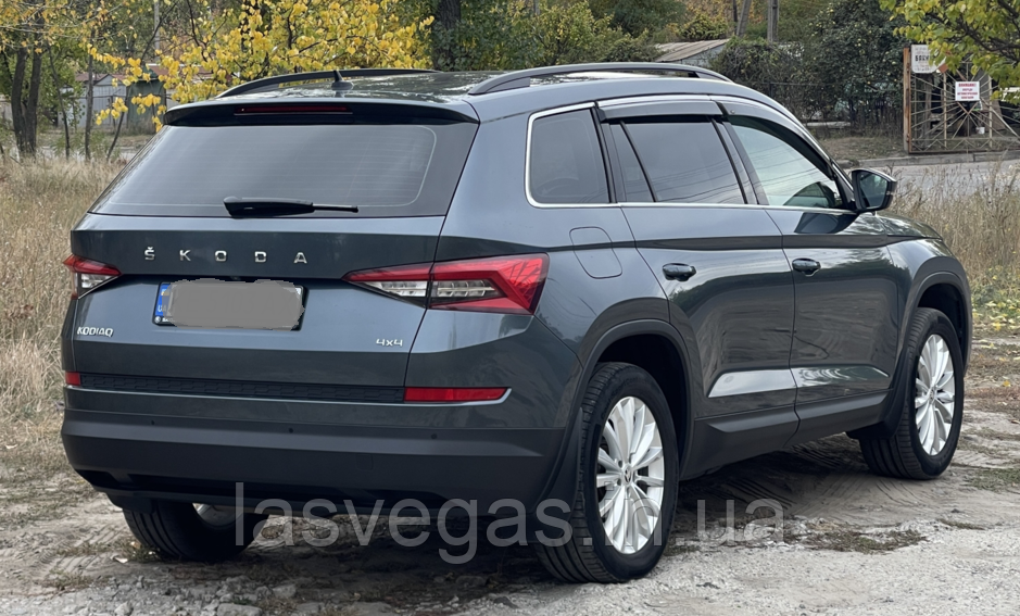 Дефлектори вікон із хром молдингом, вітровики Skoda Kodiaq 2017-2023 (нержавейка 3D), фото 1