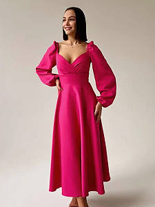 Романтичне довге вечірнє плаття з декольте, малинове