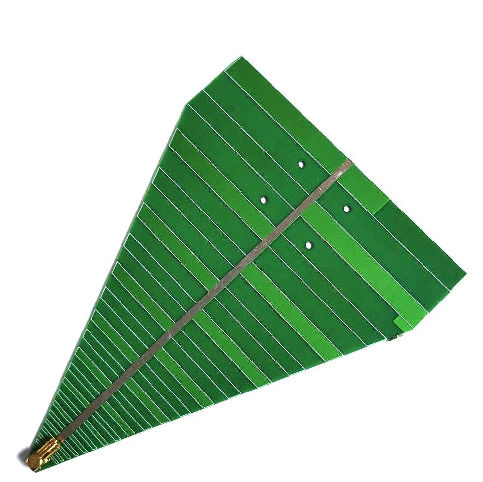 Антена 740 – 6000 МГц, до 40 Вт, 6-7dB, UWB Ultra Wideband Logperiodic Antenna