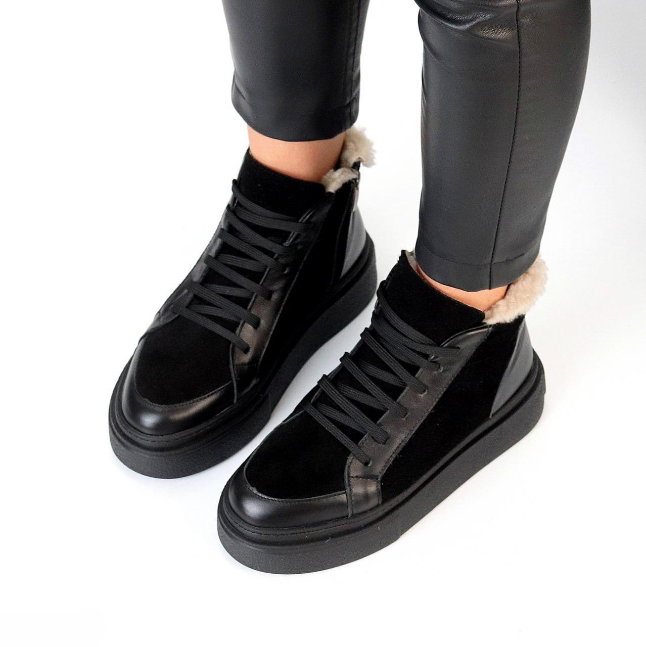 Жіночі кеди-хайтопи зимові шкіряні на хутрі чорні натуральна шкіра/замша