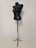 Манекен жіночий торс чорний "Наташа" на ніжці, фото 3