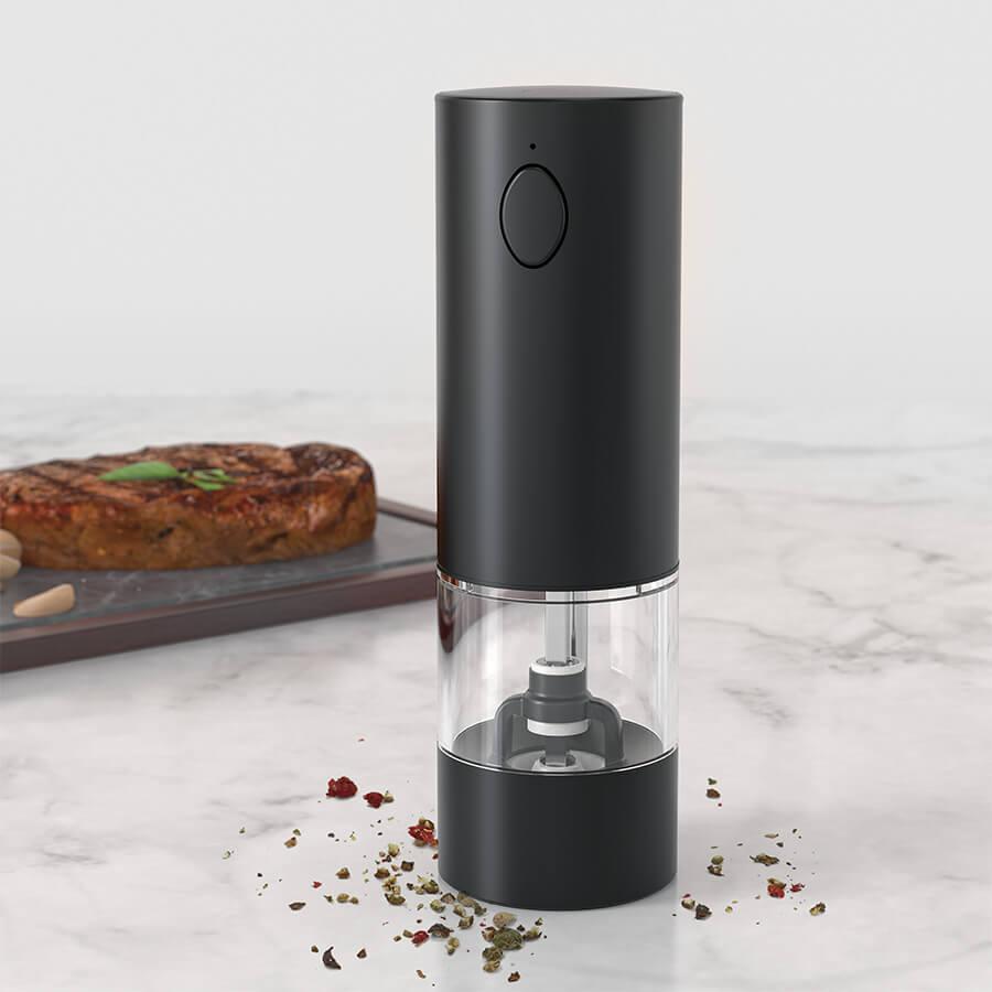 Електричний подрібнювач для солі та перцю Maestro MR-1618 6х18 см чорний, фото 1