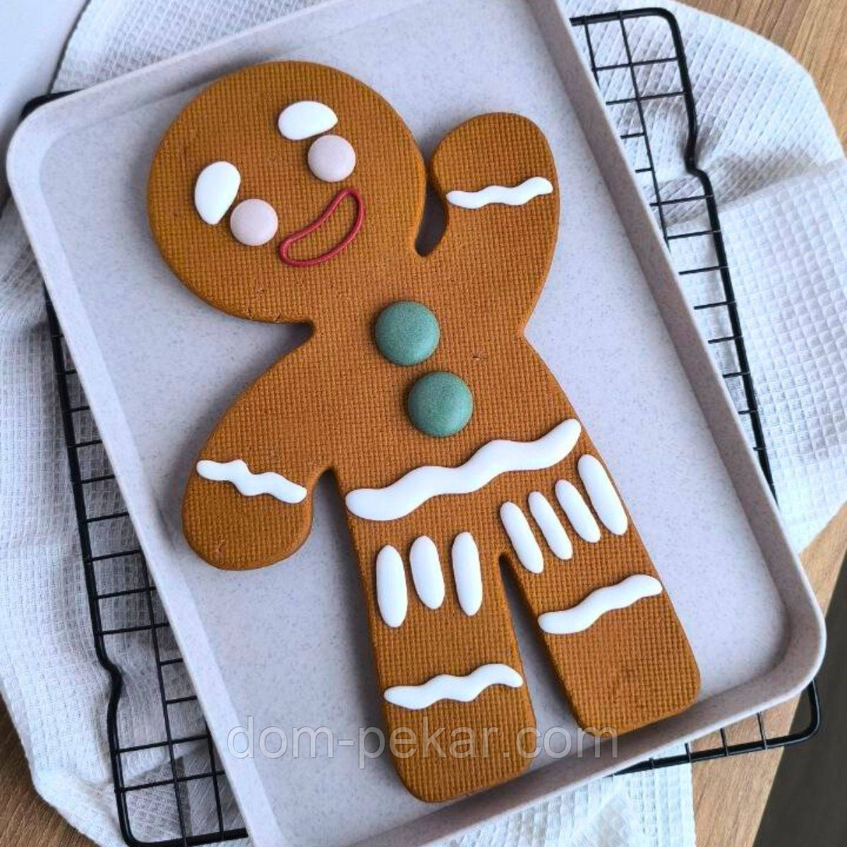 Пряниковий чоловічок вирубка для пряників 28 см (3D)
