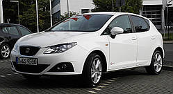 Лобове скло на Seat Ibiza з 2008-г.