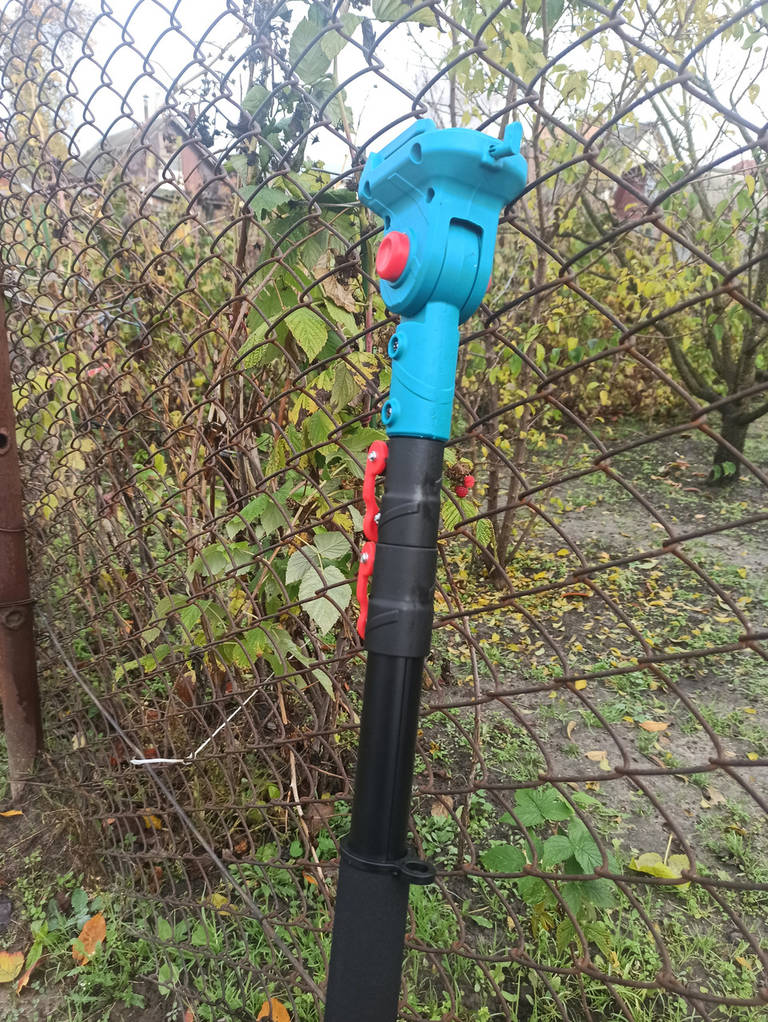 Акумуляторний набір 3-в-1 Krafftec 42V 6Ah | Секатор DUP570+Пила DUC170Z+Штанга-монітор 2,7 м - фото покупців 2