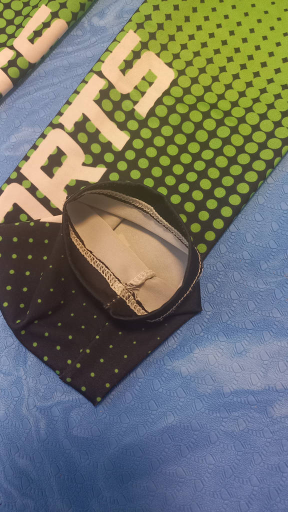 Нарукавники волейбольні, велоспорт, зелені, ціна за пару - фото покупців 2