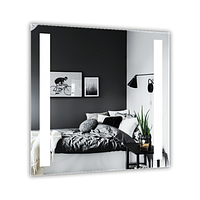 Дзеркало з LED підсвічуванням 600 х 600 мм.