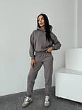 Теплий жіночий костюм на флісі укорочене худі з капюшоном та штани джогери S, M, L, фото 4