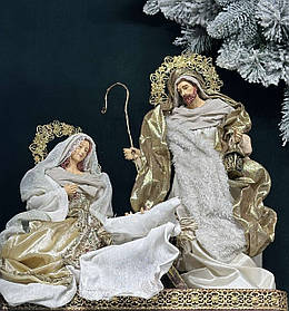 Фігурки для різдвяного вертепу на підставці 45 см із 3 фігур