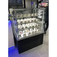 Кондитерська вітрина Juno DK Cube 0,7 UBC (склопакет)