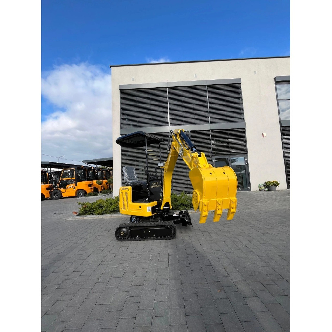 Мініекскаватор Gunter Grossmann GG800NX з поворотною стрілою, фото 1