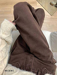 Жіночі джинси ; Колір: шоколад ; Розміри: 42-44, 44-46, 48-50, 52-54  ;