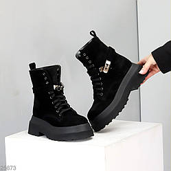 Круті високі чорні черевики з ремінцем натуральна замша зима 39