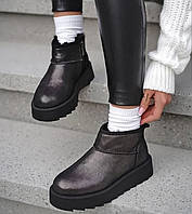 Уггі жіночі шкіряні короткі tamaris чорні 38 розмір.