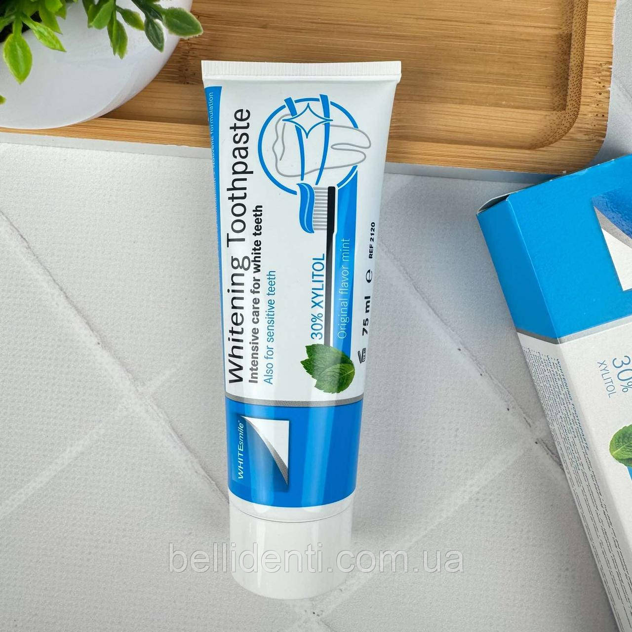 Відбілююча зубна паста WHITEsmile з фтором і ксилітом, 75 мл
