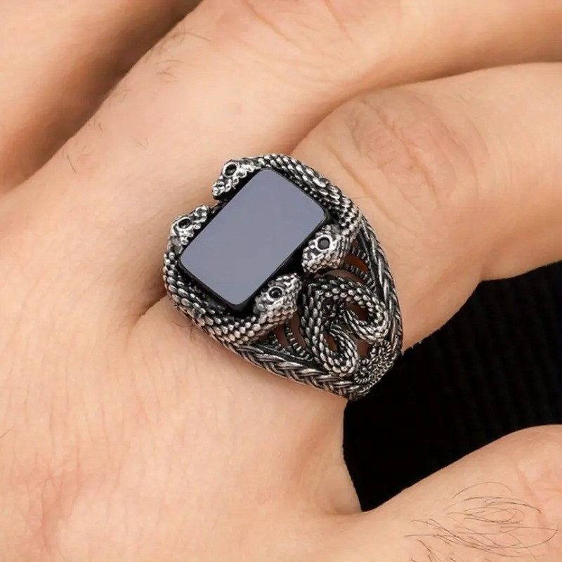 Каблучка срібляста вінтажна для чоловіків чотири змії з чорним прямокутним фіанітом готика антична 19.5 розмір IgnisFlos892, фото 1