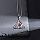 Кулон сріблястий на ланцюжку кельтський символ Трикветр з червоним фіанітом оберіг нержавіюча сталь 3.1 см 60 см IgnisFlos927, фото 2