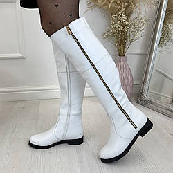 Ботфорти жіночі шкіряні, декоровані блискавкою. Колір білий. 37 розмір