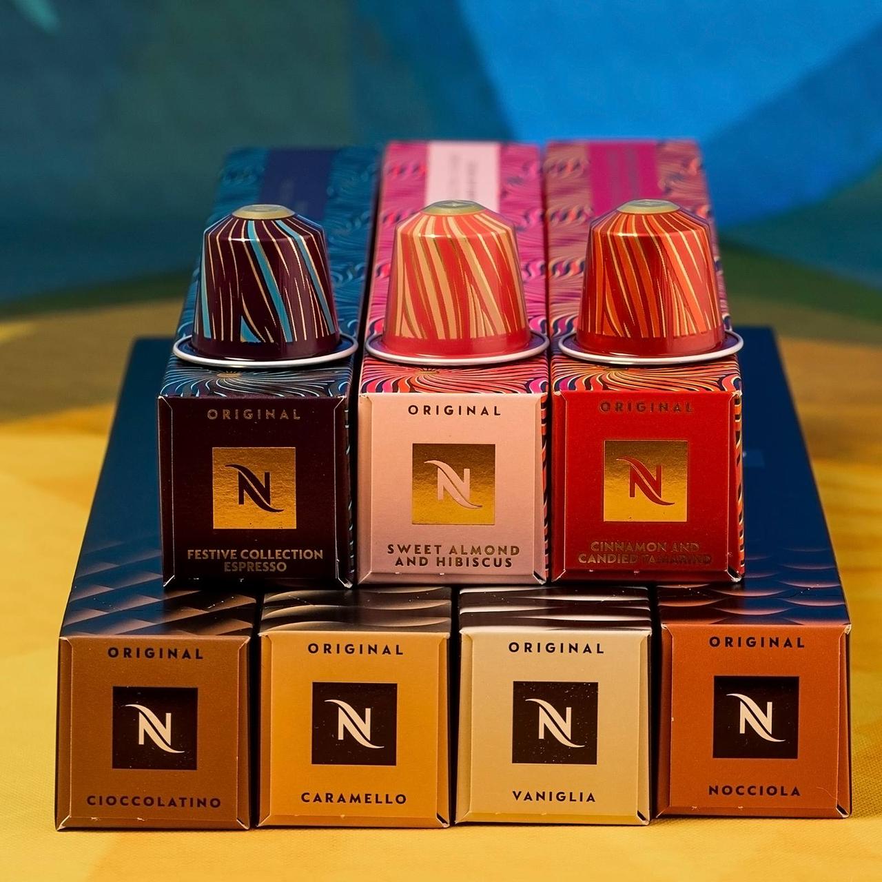 Набір Nespresso “Holiday Indulgence Set” — набір святкової насолоди, Швейцария (70 капсул), фото 1