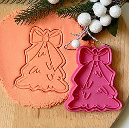 Вирубка для пряника пластикова Ялинка 9 см