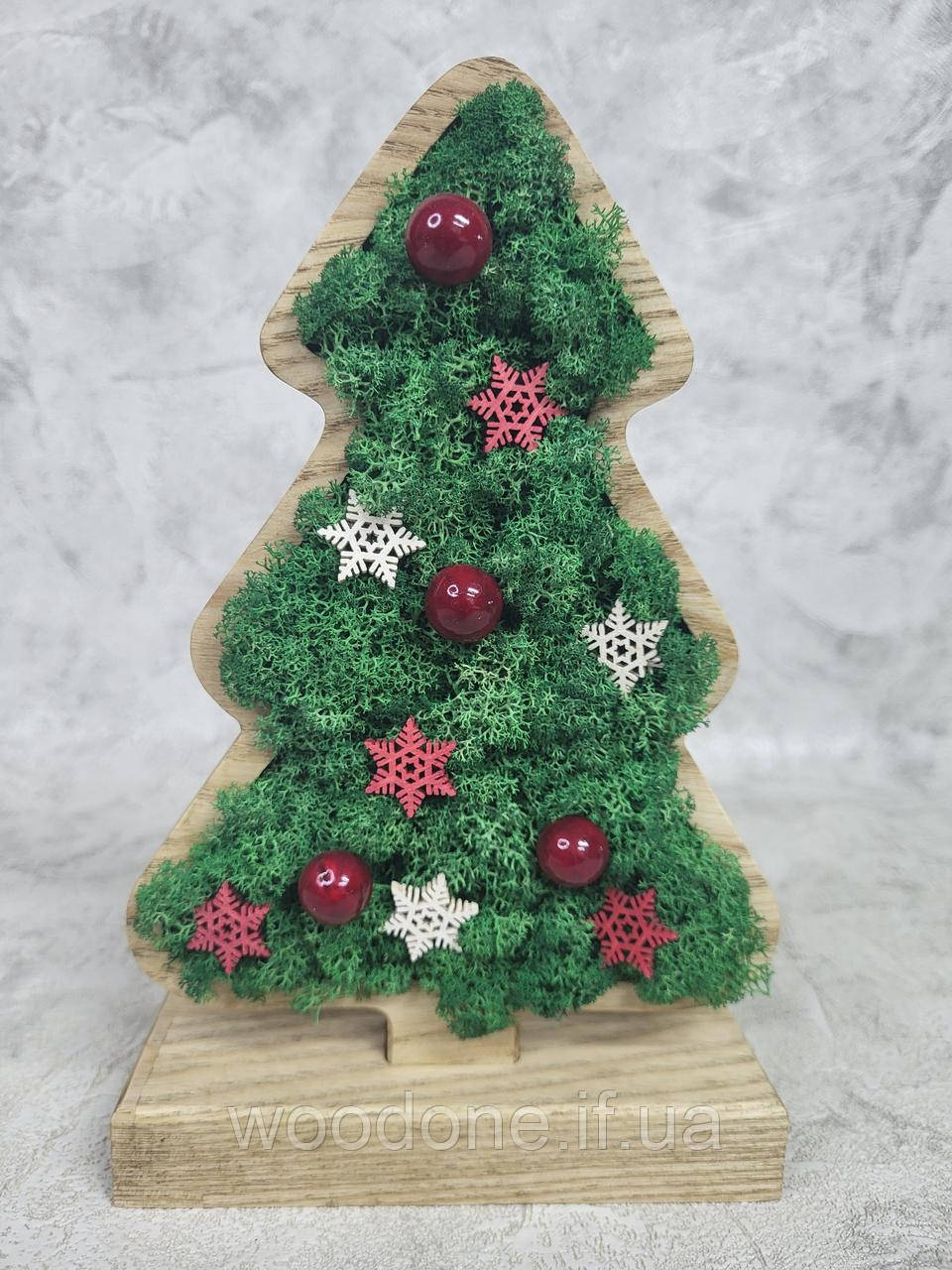 Декоративна ялинка з натурального дерева та стабілізованого моху з прикрасами, фото 1