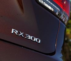 Емблема напис багажника Lexus RX300