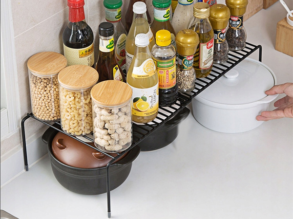 Металева полиця регульованої ширини розширювана для кухонного органайзера чорна