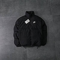 Чоловіча зимова куртка Nike коротка чорна Пуховик Найк без капюшона плащівка