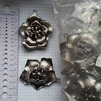 Метал. підвіска "Квітка" срібло, 20 шт. в уп.