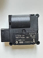 Оригінальний Моторчик заслінки пічки 4F0820511A BOSCH, Audi A6 C6 2004-2010 2.0 дизель седан