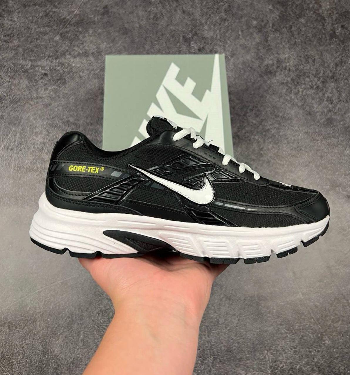 Термо кросівки Nike Initiator Black White Gore-Tex Чоловічі Найк Ініціатор чорні білі шкіра термо єврозима