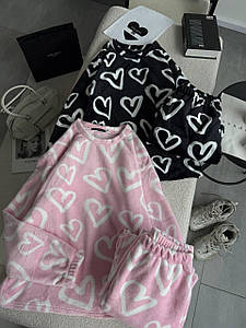 Жіноча махрова піжама з сердечками