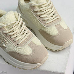 Теплі замшеві світлі бежеві кросівки з хутром Тедді доступна ціна