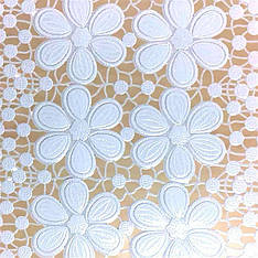 Святкова скатертина-клейонка на кухонний стіл